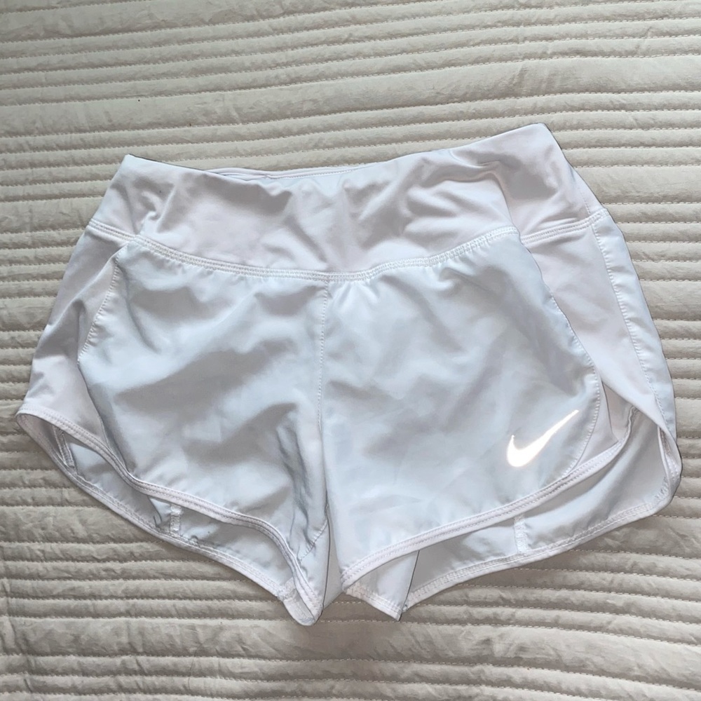 Nike Women’s Dri Fit Shorts w Drawstring